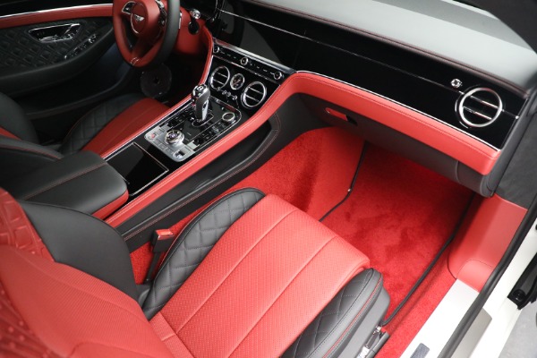 Used 2022 Bentley Continental GT V8 for sale $245,900 at Maserati of Greenwich in Greenwich CT 06830 21