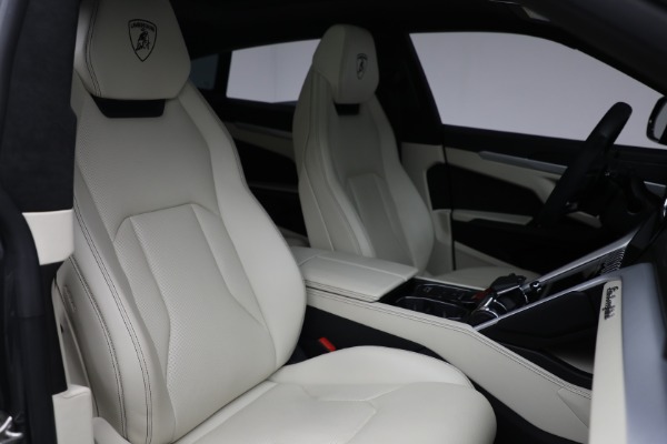 Used 2019 Lamborghini Urus for sale $258,900 at Maserati of Greenwich in Greenwich CT 06830 21