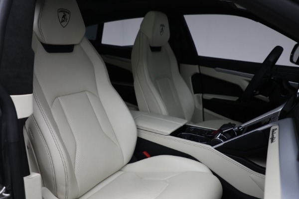 Used 2019 Lamborghini Urus for sale Sold at Maserati of Greenwich in Greenwich CT 06830 21