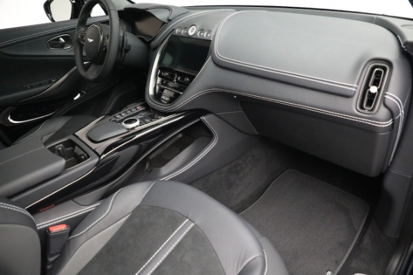 New 2022 Aston Martin DBX for sale $230,086 at Maserati of Greenwich in Greenwich CT 06830 20