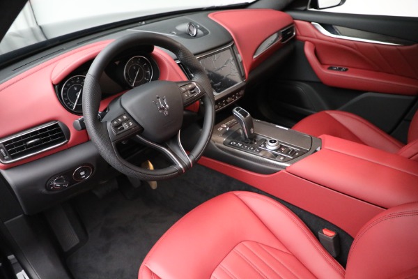New 2022 Maserati Levante GT for sale $95,416 at Maserati of Greenwich in Greenwich CT 06830 12