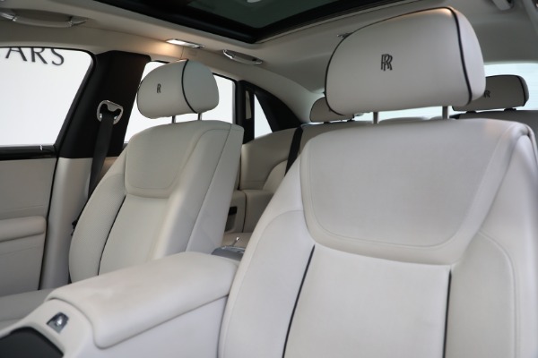 Used 2017 Rolls-Royce Ghost for sale $229,900 at Maserati of Greenwich in Greenwich CT 06830 15