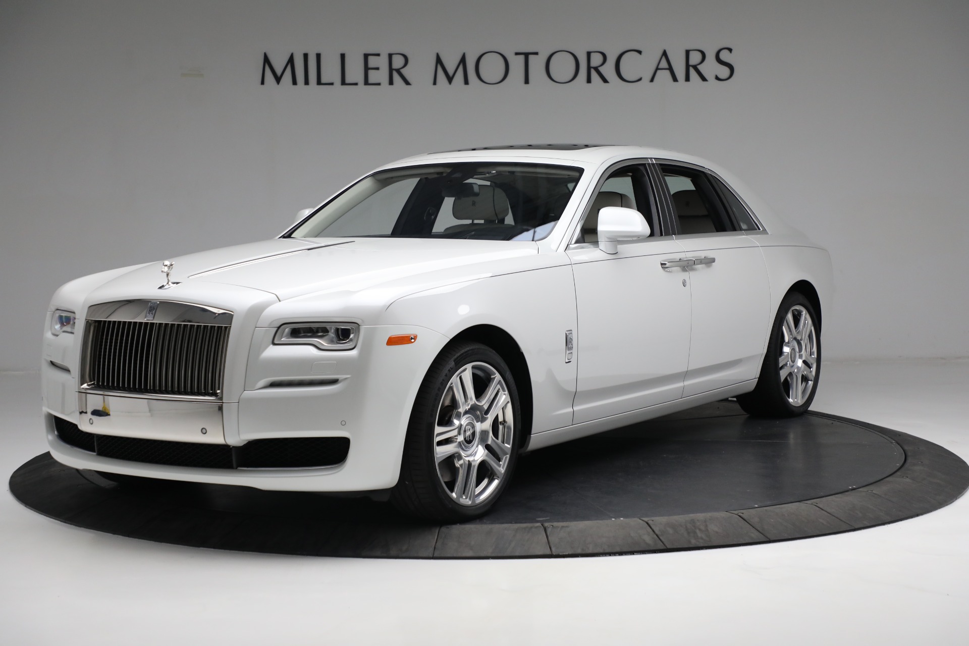 Used 2017 Rolls-Royce Ghost for sale Sold at Maserati of Greenwich in Greenwich CT 06830 1