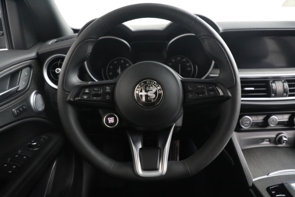 New 2022 Alfa Romeo Stelvio Ti for sale Sold at Maserati of Greenwich in Greenwich CT 06830 18