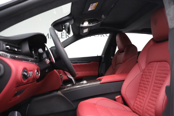 New 2022 Maserati Quattroporte Modena Q4 for sale $134,161 at Maserati of Greenwich in Greenwich CT 06830 14