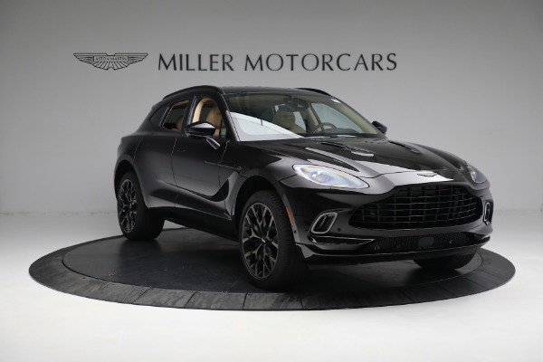 Used 2022 Aston Martin DBX for sale $105,900 at Maserati of Greenwich in Greenwich CT 06830 10