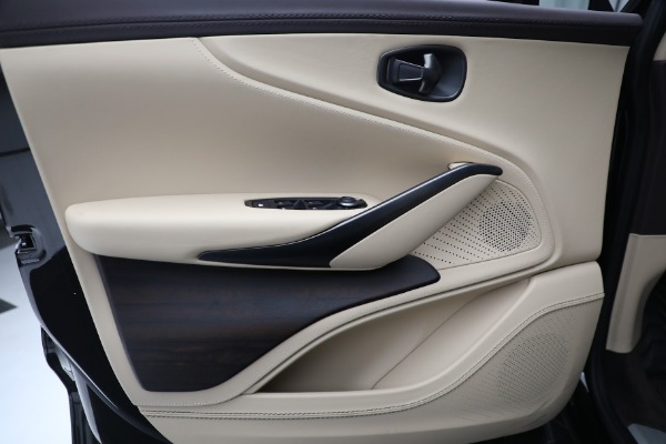 Used 2022 Aston Martin DBX for sale $105,900 at Maserati of Greenwich in Greenwich CT 06830 16