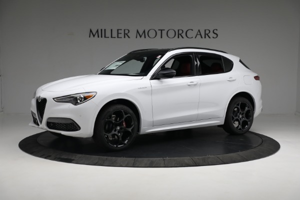 New 2022 Alfa Romeo Stelvio Veloce for sale Sold at Maserati of Greenwich in Greenwich CT 06830 3