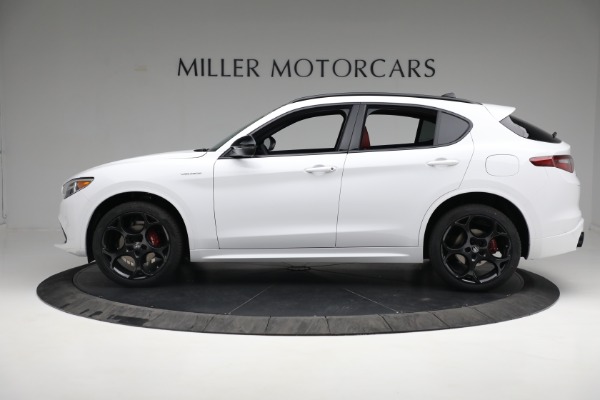 New 2022 Alfa Romeo Stelvio Veloce for sale Sold at Maserati of Greenwich in Greenwich CT 06830 4