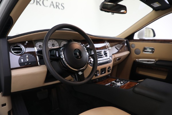 Used 2013 Rolls-Royce Ghost for sale Sold at Maserati of Greenwich in Greenwich CT 06830 14