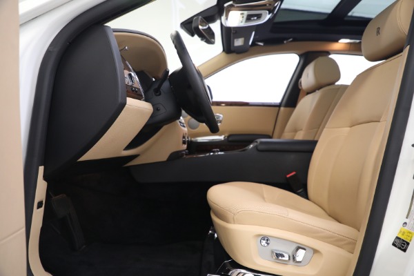 Used 2013 Rolls-Royce Ghost for sale Sold at Maserati of Greenwich in Greenwich CT 06830 15