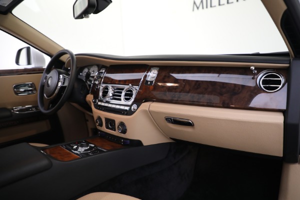 Used 2013 Rolls-Royce Ghost for sale Sold at Maserati of Greenwich in Greenwich CT 06830 21