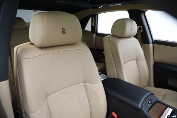 Used 2013 Rolls-Royce Ghost for sale Sold at Maserati of Greenwich in Greenwich CT 06830 23