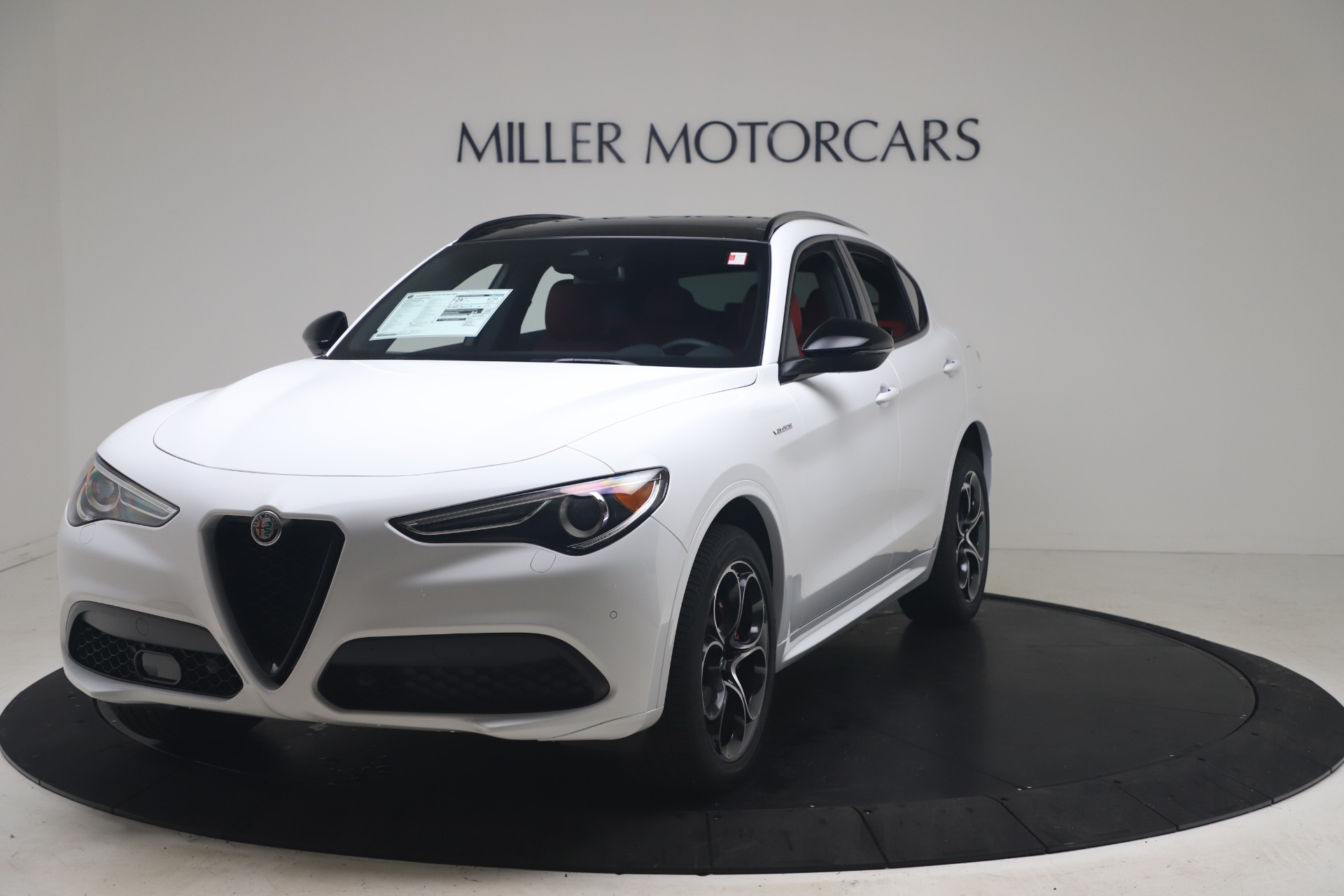 New 2022 Alfa Romeo Stelvio Veloce for sale Sold at Maserati of Greenwich in Greenwich CT 06830 1