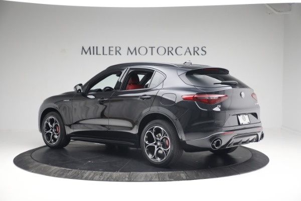 New 2022 Alfa Romeo Stelvio Veloce for sale Sold at Maserati of Greenwich in Greenwich CT 06830 4