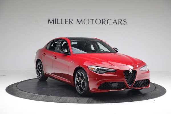 Used 2022 Alfa Romeo Giulia Veloce for sale $29,900 at Maserati of Greenwich in Greenwich CT 06830 11
