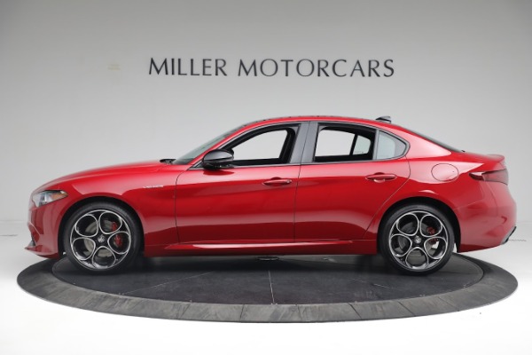 New 2022 Alfa Romeo Giulia Veloce for sale Sold at Maserati of Greenwich in Greenwich CT 06830 3