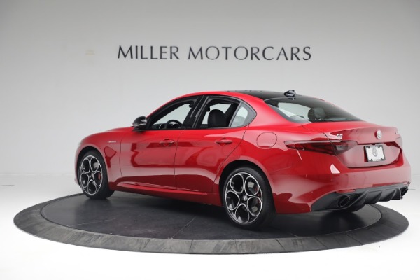 New 2022 Alfa Romeo Giulia Veloce for sale Sold at Maserati of Greenwich in Greenwich CT 06830 4