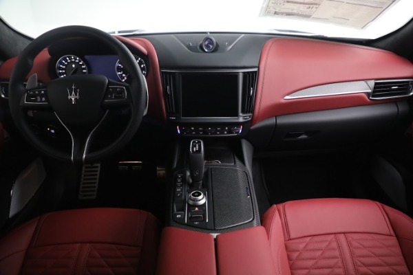 New 2022 Maserati Levante Trofeo for sale Sold at Maserati of Greenwich in Greenwich CT 06830 18