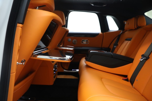 Used 2022 Rolls-Royce Ghost Black Badge for sale $394,900 at Maserati of Greenwich in Greenwich CT 06830 18