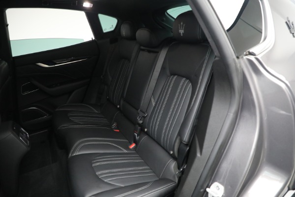 Used 2022 Maserati Levante Modena for sale $39,995 at Maserati of Greenwich in Greenwich CT 06830 13