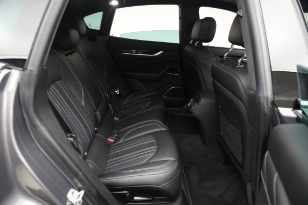 Used 2022 Maserati Levante Modena for sale $39,995 at Maserati of Greenwich in Greenwich CT 06830 16