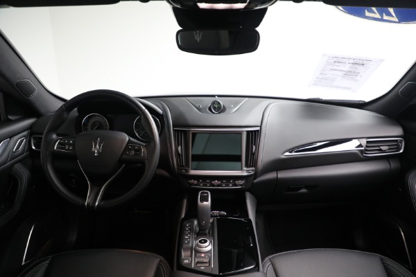 Used 2022 Maserati Levante Modena for sale $39,995 at Maserati of Greenwich in Greenwich CT 06830 18