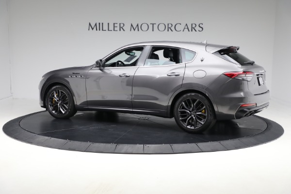Used 2022 Maserati Levante Modena for sale $39,995 at Maserati of Greenwich in Greenwich CT 06830 3
