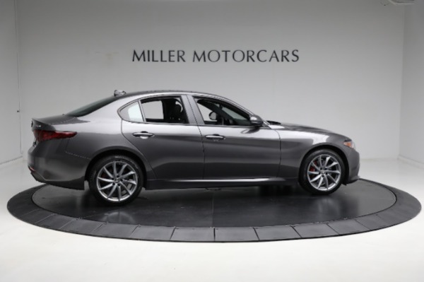 Used 2023 Alfa Romeo Giulia Sprint for sale $39,900 at Maserati of Greenwich in Greenwich CT 06830 19