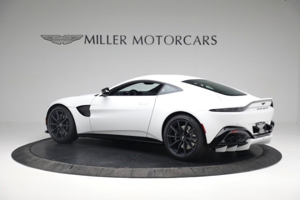 Used 2022 Aston Martin Vantage Coupe for sale $169,900 at Maserati of Greenwich in Greenwich CT 06830 3