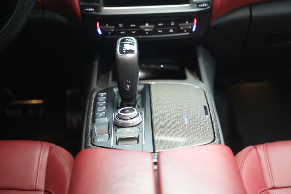 Used 2022 Maserati Levante Modena for sale $41,900 at Maserati of Greenwich in Greenwich CT 06830 15