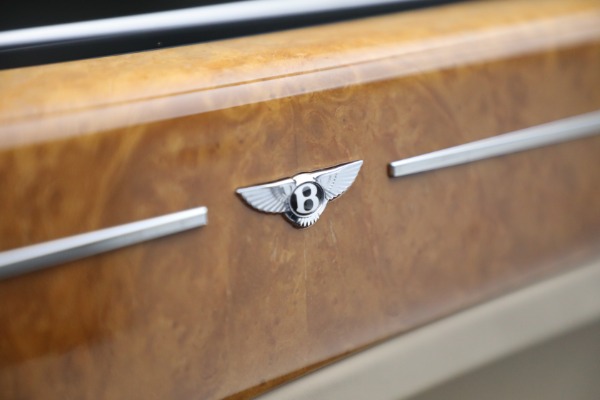 Used 2012 Bentley Mulsanne V8 for sale Sold at Maserati of Greenwich in Greenwich CT 06830 22