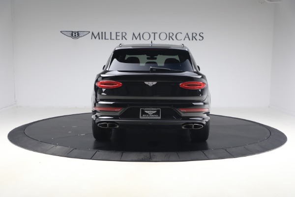 Used 2022 Bentley Bentayga V8 for sale $137,900 at Maserati of Greenwich in Greenwich CT 06830 6