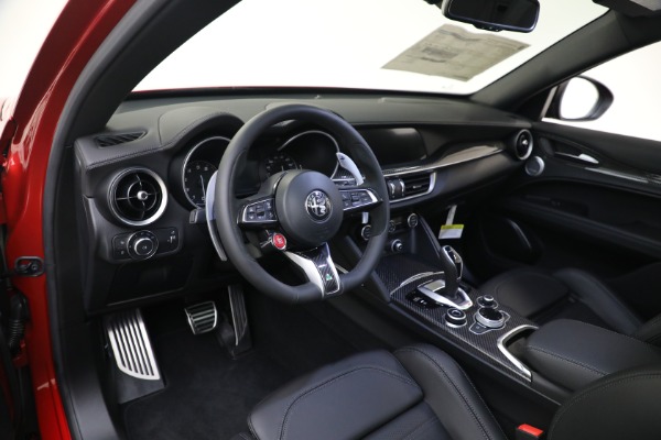 New 2023 Alfa Romeo Stelvio Quadrifoglio for sale $86,385 at Maserati of Greenwich in Greenwich CT 06830 15