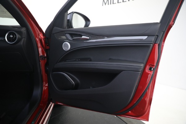 New 2023 Alfa Romeo Stelvio Quadrifoglio for sale $86,385 at Maserati of Greenwich in Greenwich CT 06830 20