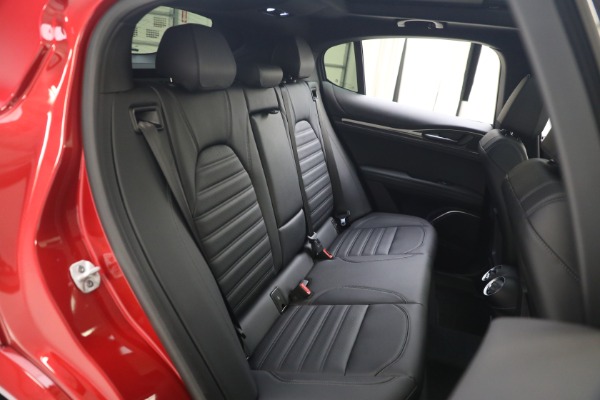 New 2023 Alfa Romeo Stelvio Quadrifoglio for sale $86,385 at Maserati of Greenwich in Greenwich CT 06830 21