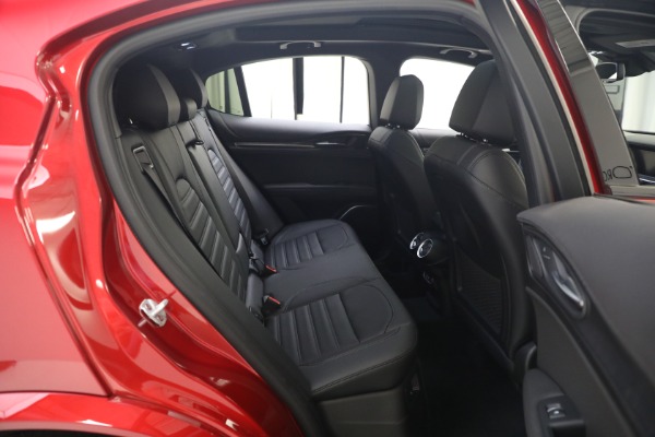 New 2023 Alfa Romeo Stelvio Quadrifoglio for sale $86,385 at Maserati of Greenwich in Greenwich CT 06830 22