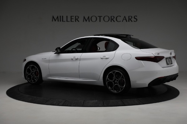 New 2023 Alfa Romeo Giulia Veloce for sale Sold at Maserati of Greenwich in Greenwich CT 06830 4