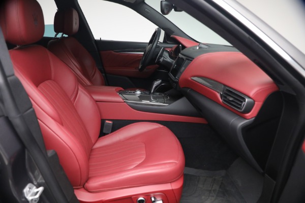 Used 2023 Maserati Levante Modena for sale $51,900 at Maserati of Greenwich in Greenwich CT 06830 17