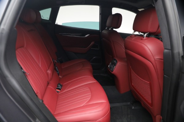 Used 2023 Maserati Levante Modena for sale $51,900 at Maserati of Greenwich in Greenwich CT 06830 19
