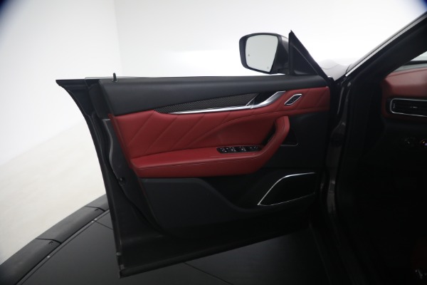 Used 2023 Maserati Levante Modena for sale $51,900 at Maserati of Greenwich in Greenwich CT 06830 23