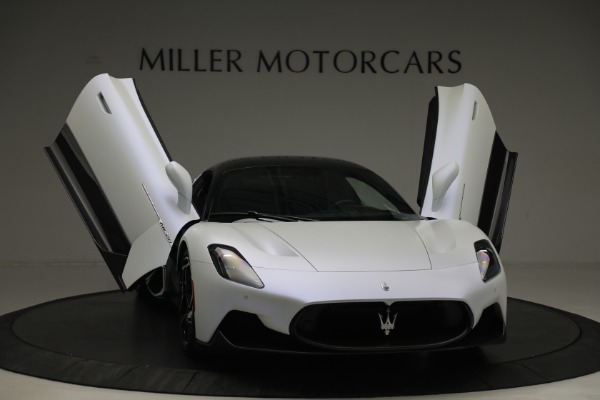 Used 2022 Maserati MC20 for sale Sold at Maserati of Greenwich in Greenwich CT 06830 22