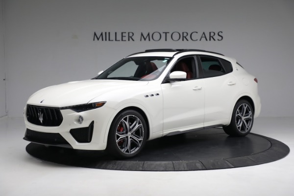 Used 2019 Maserati Levante TROFEO for sale Sold at Maserati of Greenwich in Greenwich CT 06830 3