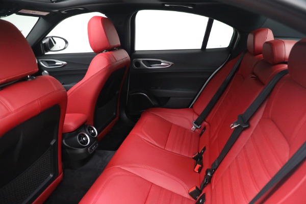 New 2023 Alfa Romeo Giulia Veloce for sale $55,860 at Maserati of Greenwich in Greenwich CT 06830 19