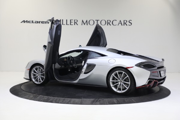 Used 2019 McLaren 570S for sale $187,900 at Maserati of Greenwich in Greenwich CT 06830 14