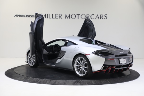 Used 2019 McLaren 570S for sale $187,900 at Maserati of Greenwich in Greenwich CT 06830 15