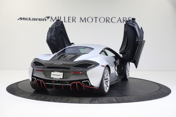 Used 2019 McLaren 570S for sale $187,900 at Maserati of Greenwich in Greenwich CT 06830 19