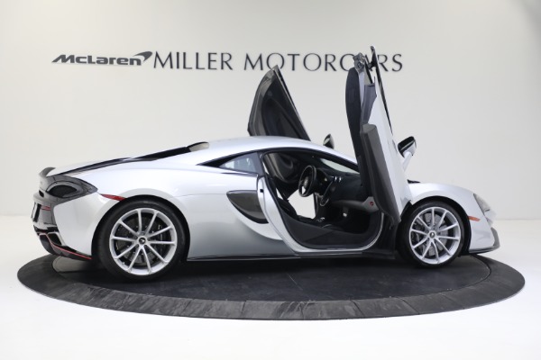 Used 2019 McLaren 570S for sale $187,900 at Maserati of Greenwich in Greenwich CT 06830 20