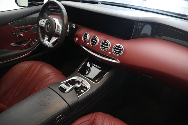 Used 2018 Mercedes-Benz S-Class AMG S 63 for sale $105,900 at Maserati of Greenwich in Greenwich CT 06830 17