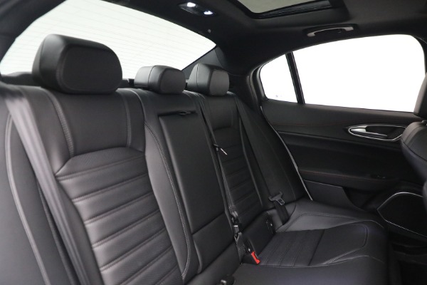 New 2023 Alfa Romeo Giulia Estrema for sale $55,610 at Maserati of Greenwich in Greenwich CT 06830 16
